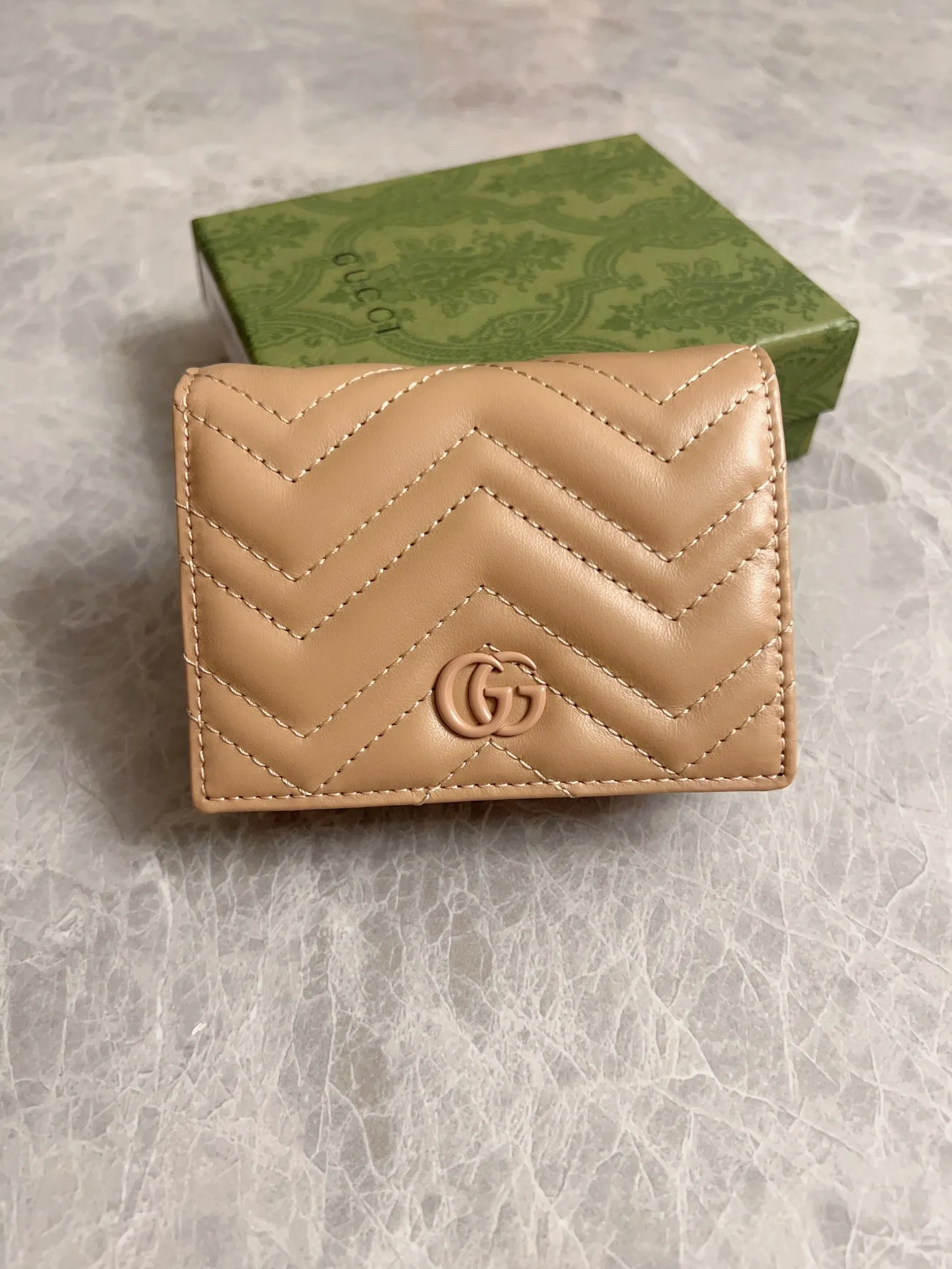 💰350 🇮🇹🇮🇹Original new product on the market! (card holder ~ wallet) counter quality, top-quality original goods, real photos! Style No. 466492 Rose Beige~🎈🎈🎈Dimensions: Width 11X Height 8X Side Width 3, 👏👏👏 Shipped