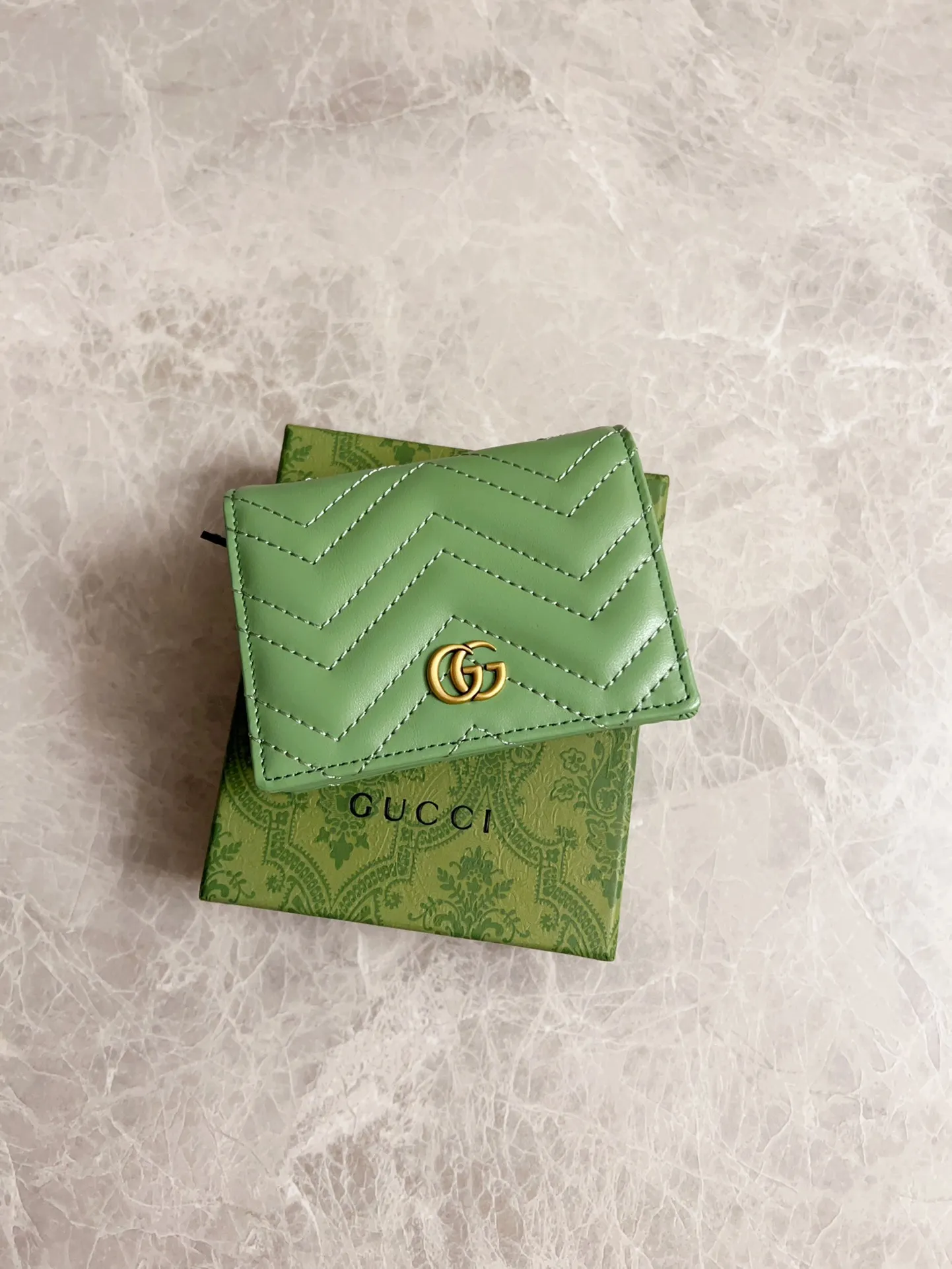 💰350🇮🇹🇮🇹Gucci’s latest avocado green🥑🥑～Counter quality, top-quality original goods, real photos! 🥑🥑Model: 466492, size: width 11X height 8X side width 2.5. 🥑🥑