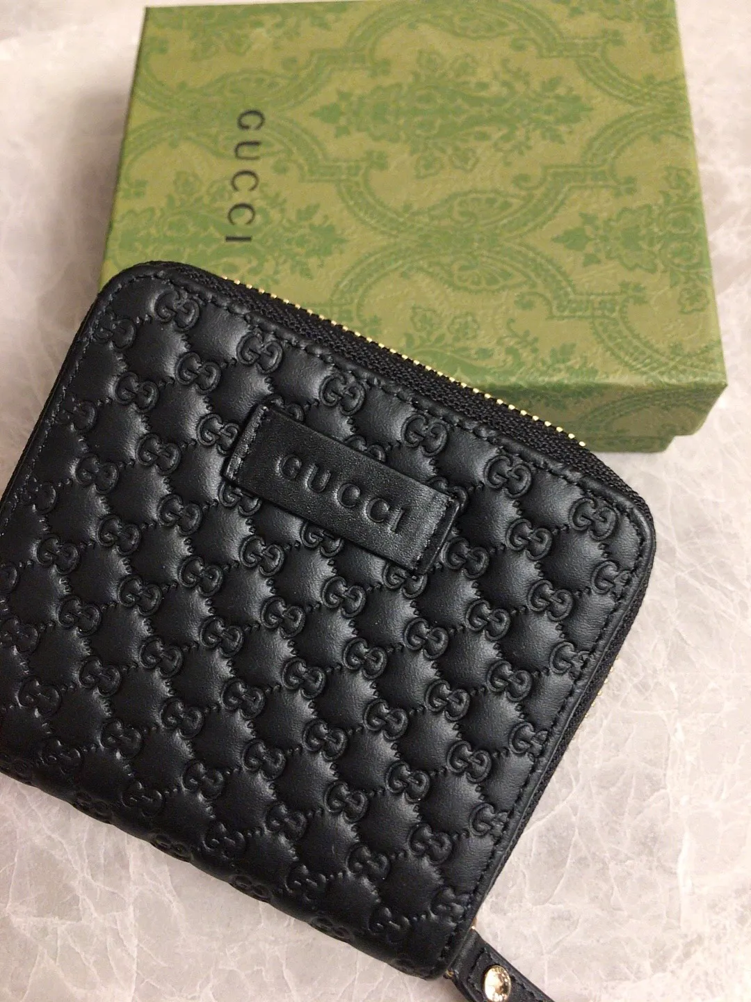 💰390🇭🇺🇭🇺Gucci’s latest 3-fold zipper small wallet ~ original leather-pressed small G🎡🎡No matter the materials, workmanship, logo, stamping, wiring, every detail will fully express the wonderful connotation of *10*3cm Color: black, peony red, pink, exquisite 3 colors