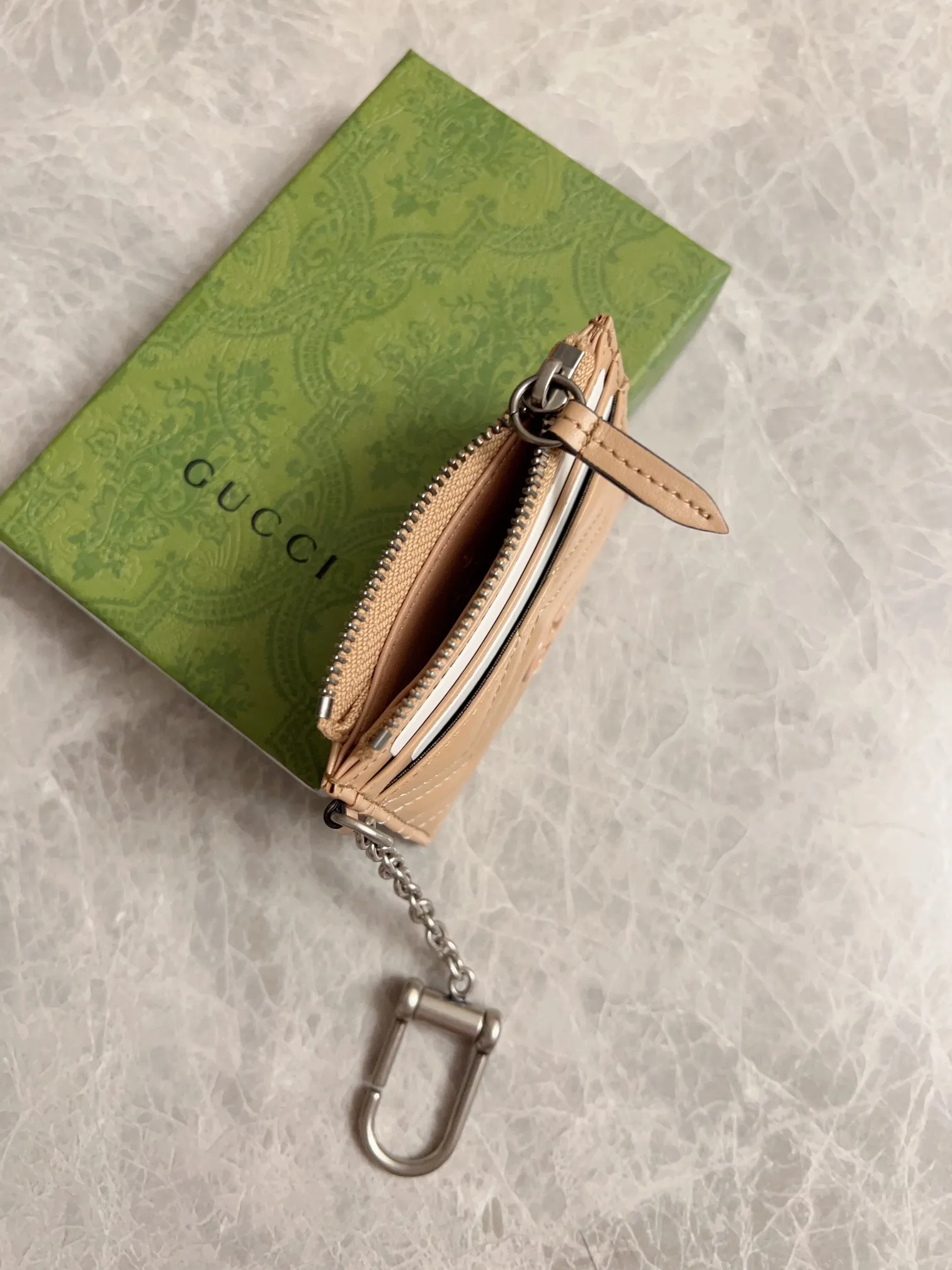💰350🇮🇹🇮🇹Original new products are on the market! (Card holder) Counter quality, top-quality original goods, real photos! Style No.: 627064 Rose Beige~🎈🎈🎈Size: Width 10 X Height 7.5x1👏👏👏 Shipped