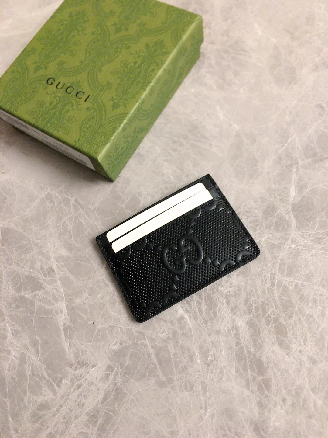 💰230🇭🇺🇭🇺gucci~ 2020 early autumn new style ~ card holder 🧼🧼GG original factory cowhide cleverly integrated into punching and brand logo double G embossing 🧼🧼 Highlights extraordinary design quality, simple and elegant, super large capacity, fashionable must-have item! Very practical🧼🧼Real shot, model: 625564, color: Kepi, size: 10x7cm