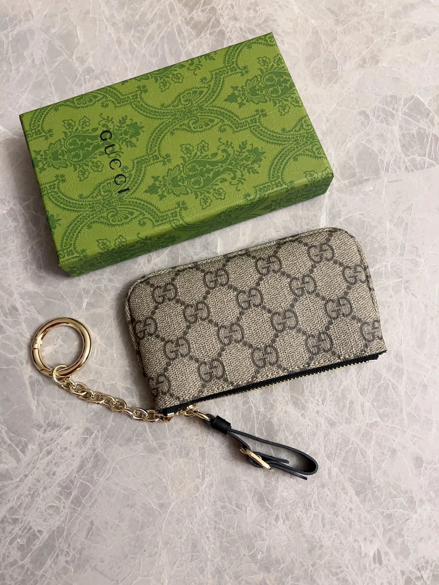 💰320 🇮🇹🇮🇹Gucci’s latest GG Supreme premium PVC with original cowhide small wallet/key bag/lipstick bag🌾🌾Model: 819113, size: 12×7.5cm