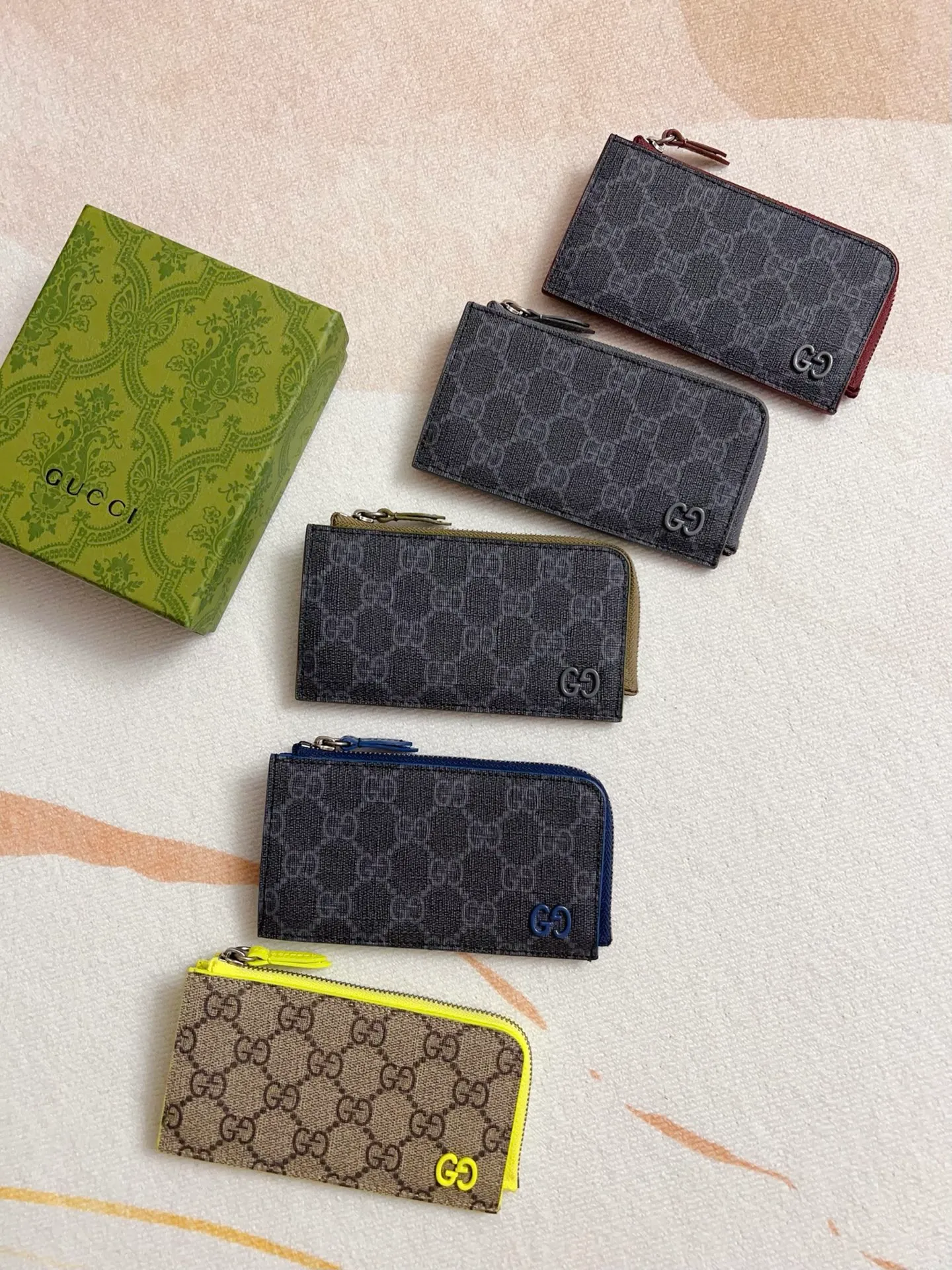 New colors available 795233