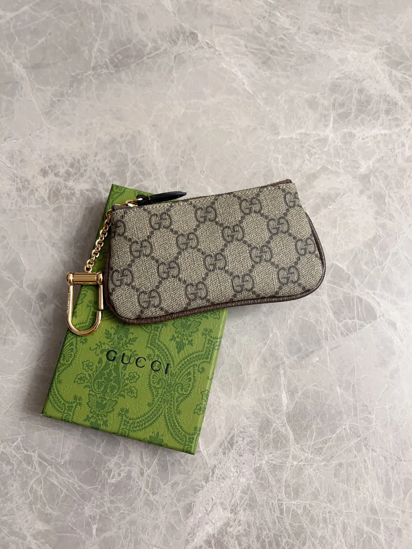 💰340 🇭🇺🇭🇺GG brand new small coin purse ~ lipstick bag 🪅🪅 Made of imported cowhide leather and PVC , 🪅🪅 with exquisite original factory double G hardware 🪅🪅, flexible and unique hook buckle, small and exquisite, great effect, model: 772321, color: brown pvc, size: 12x7.5x1.5cm