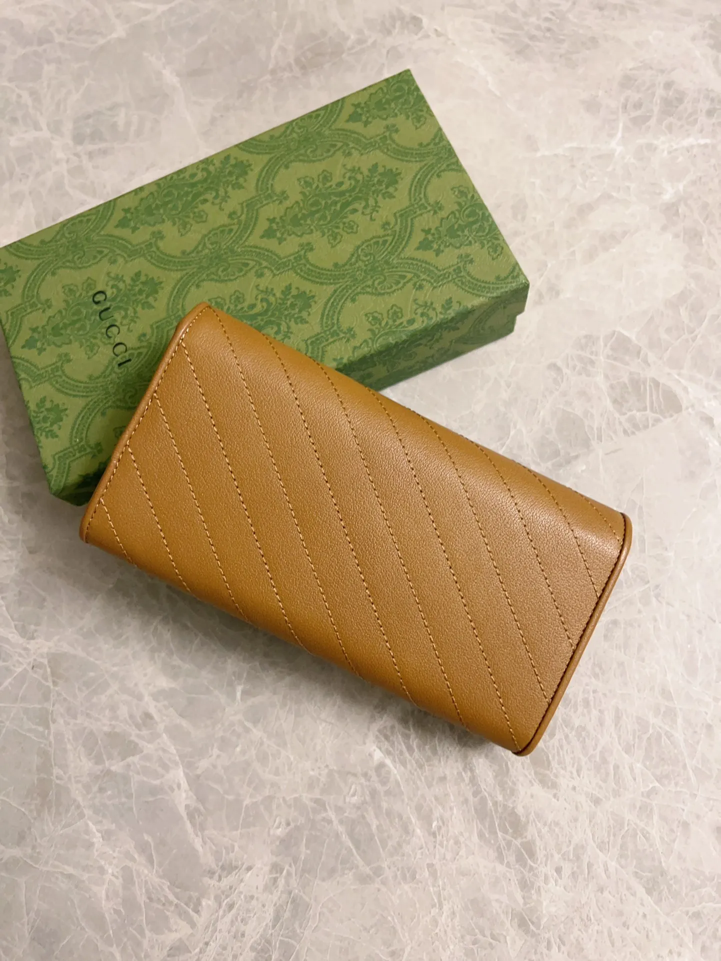 💰480🇭🇺🇭🇺Gucci Blondie series full zipper wallet Model: 760302 Size: 19.5x11x3cm (thick) Color: white, black, gray, brown, pink, green/original leather. Made in Italy