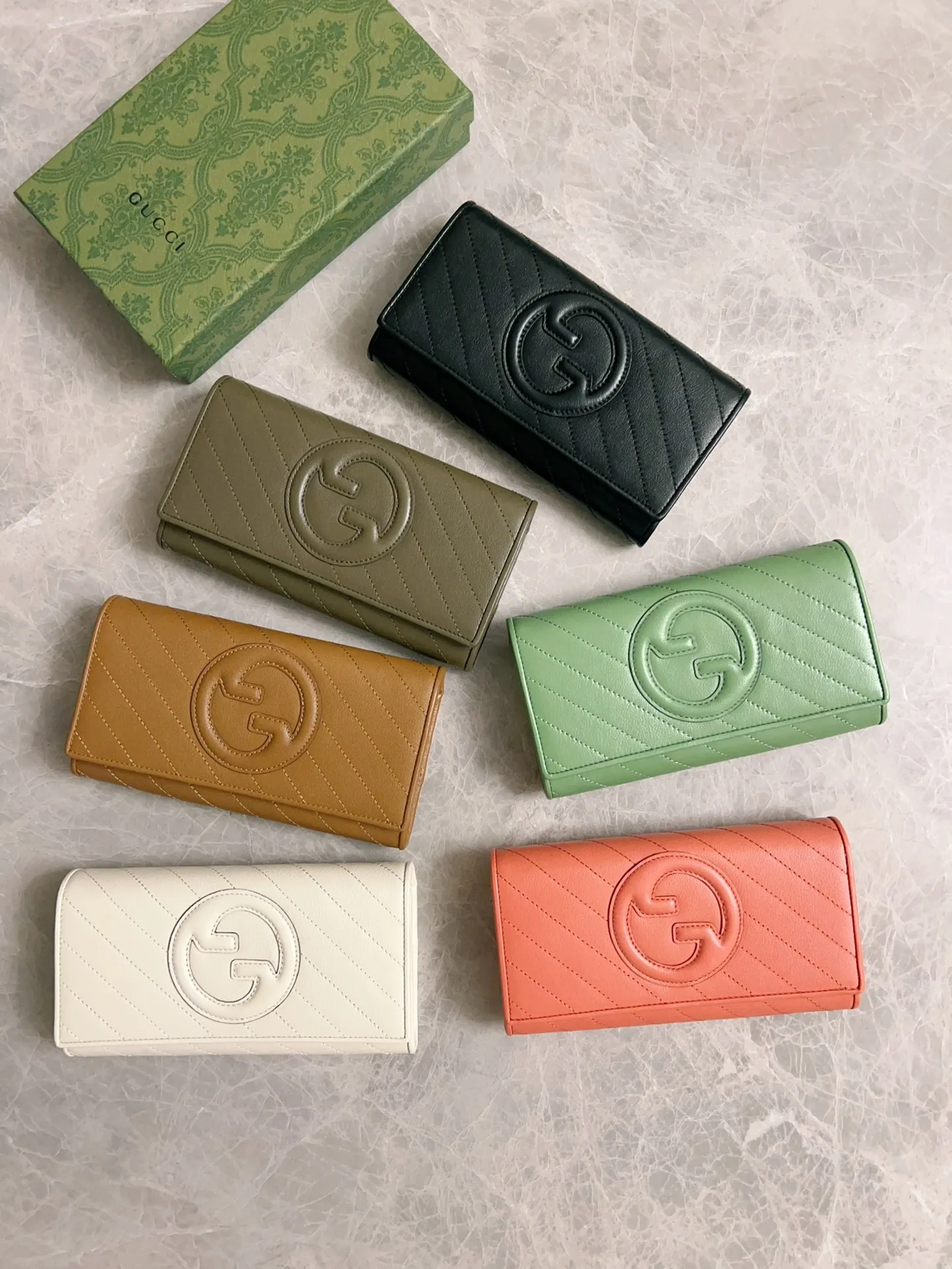 💰480🇭🇺🇭🇺Gucci Blondie series full zipper wallet Model: 760302 Size: 19.5x11x3cm (thick) Color: white, black, gray, brown, pink, green/original leather. Made in Italy
