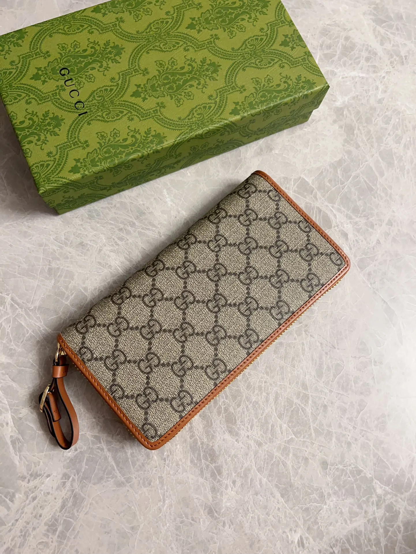 💰460 🇮🇹🇮🇹Gucci’s latest GG Supreme premium PVC with original cowhide leather wallet🌾🌾Model: 821803, size: 19×10x2.5cm