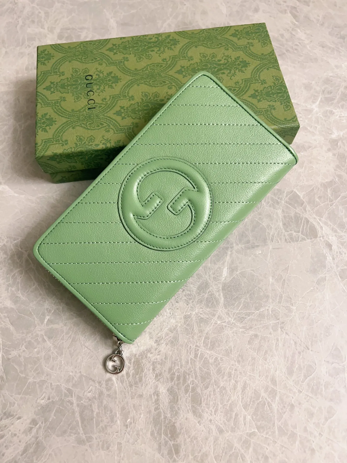 💰480🇭🇺🇭🇺Gucci Blondie series full zipper wallet Model: 760312 Size: 11 (length) x 19.5 (width) x 3cm (thickness) Color: green/original leather. Made in Italy
