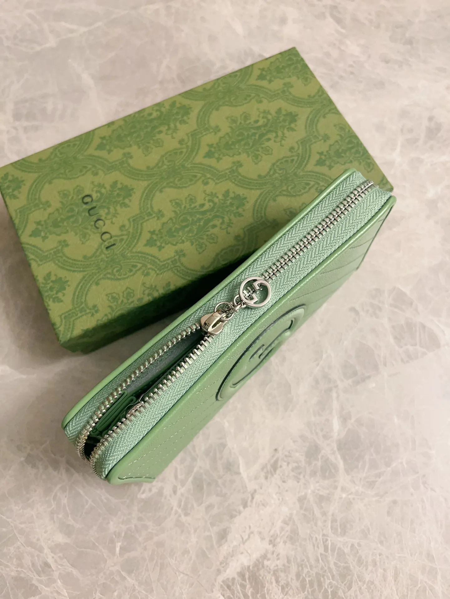 💰480🇭🇺🇭🇺Gucci Blondie series full zipper wallet Model: 760312 Size: 11 (length) x 19.5 (width) x 3cm (thickness) Color: green/original leather. Made in Italy