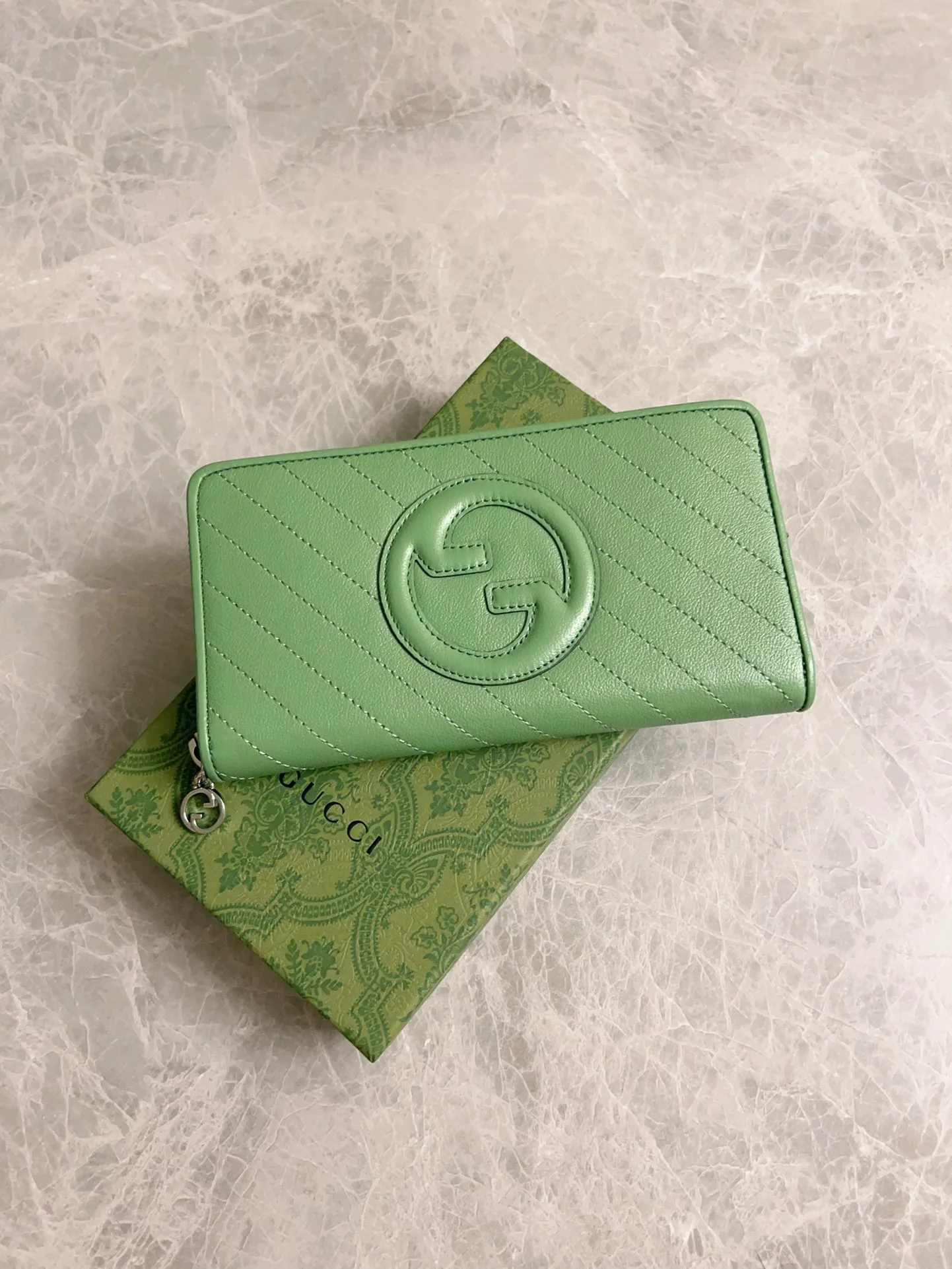 💰480🇭🇺🇭🇺Gucci Blondie series full zipper wallet Model: 760312 Size: 11 (length) x 19.5 (width) x 3cm (thickness) Color: green/original leather. Made in Italy