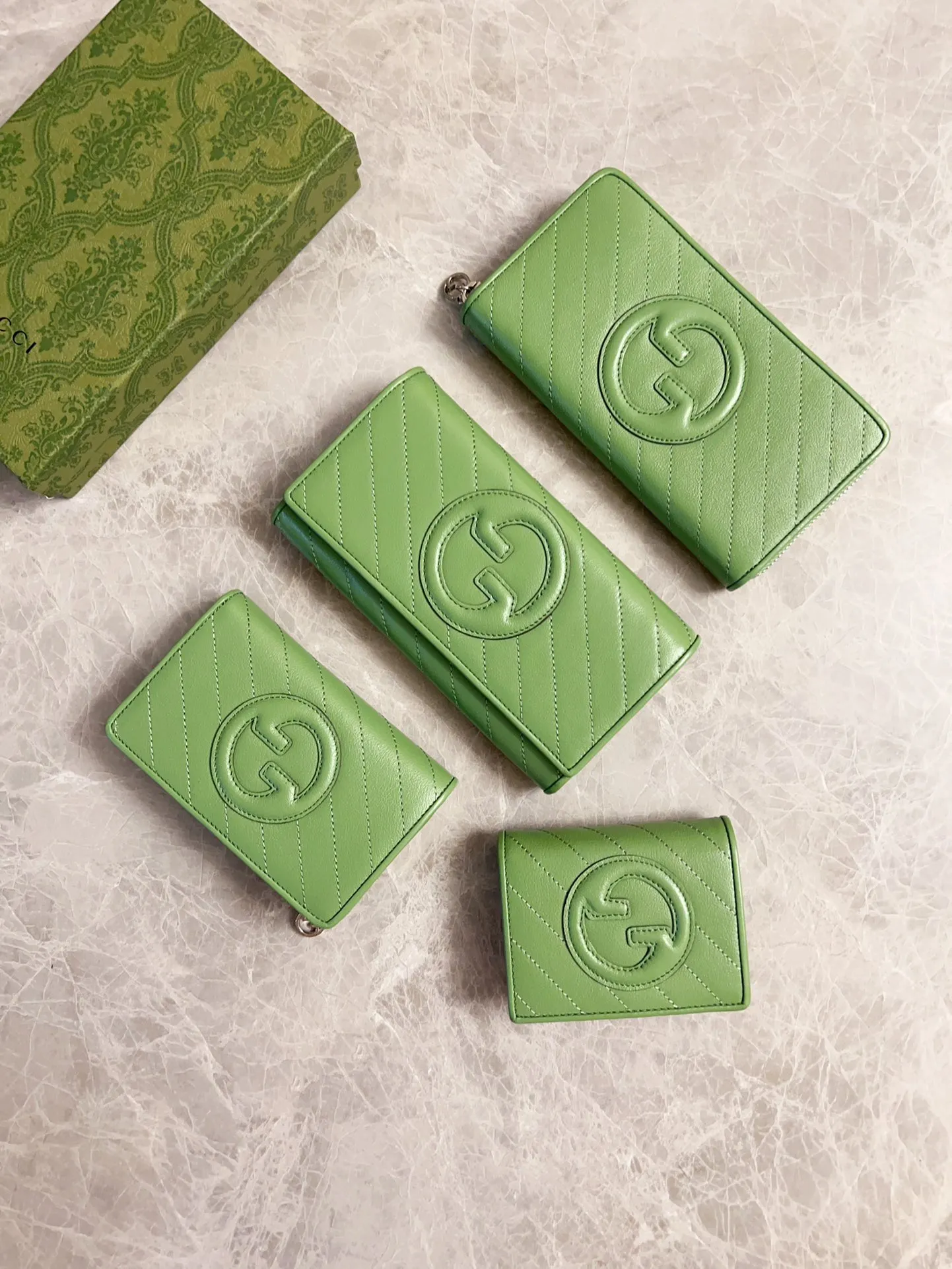 💰480🇭🇺🇭🇺Gucci Blondie series full zipper wallet Model: 760312 Size: 11 (length) x 19.5 (width) x 3cm (thickness) Color: green/original leather. Made in Italy