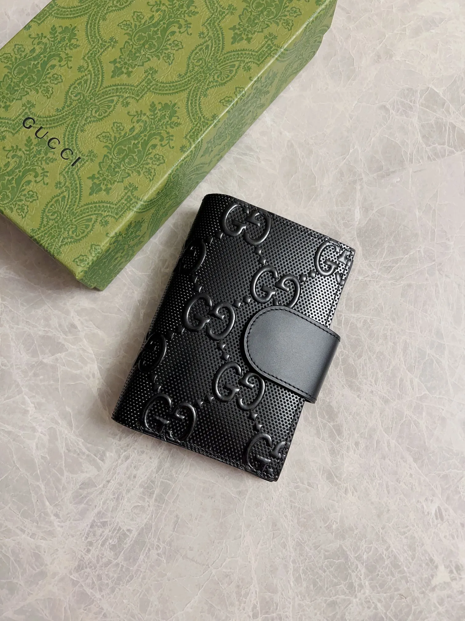 💰360 real shots! Passport holder model number 724562 grams ~ 🎈🎈🎈 size: width 10.5x height 14.5, 🎉🎉🎉 shipped!