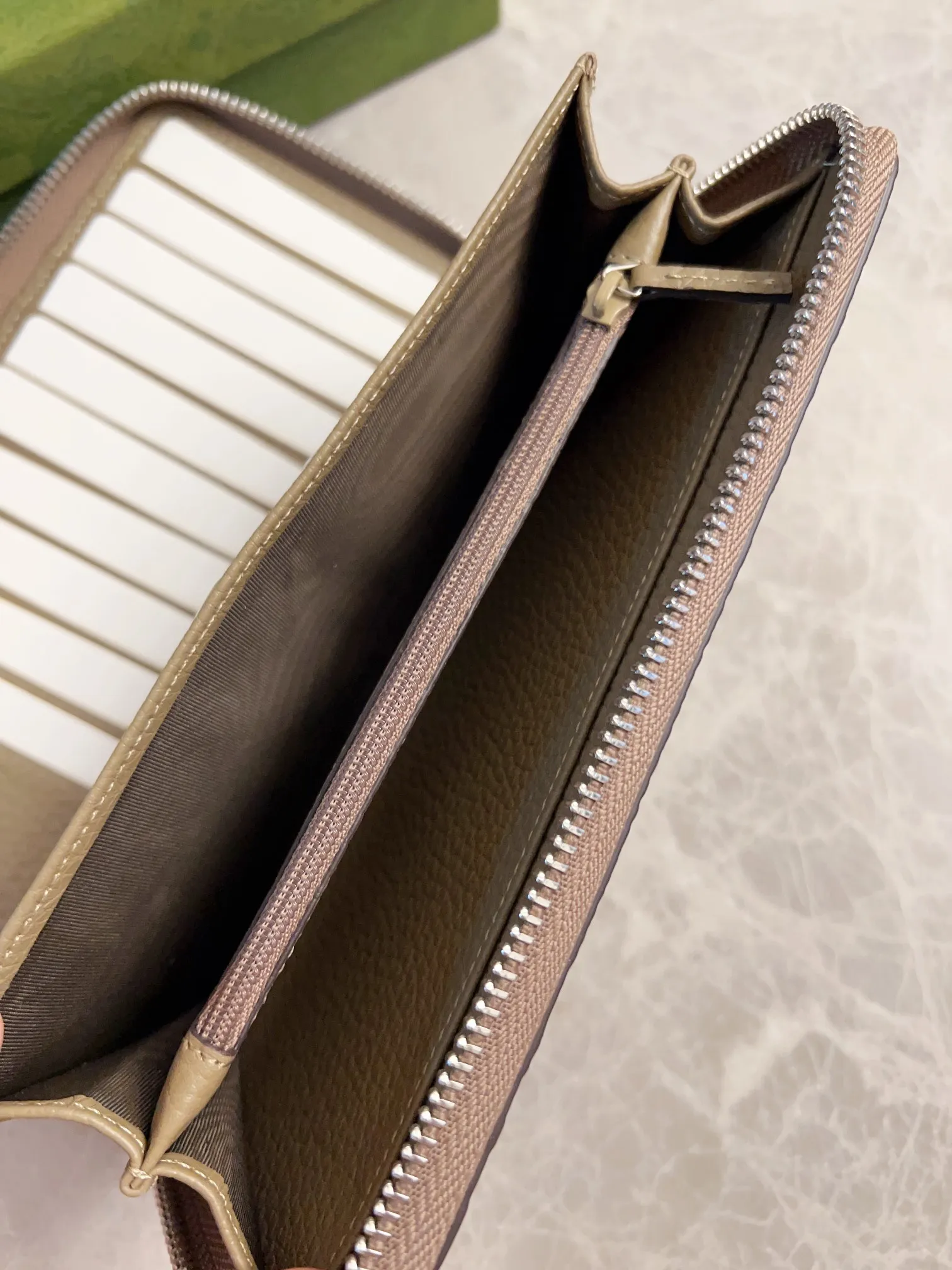💰480 🇮🇹🇮🇹 New GG Ophidia👉 Brand new super double G series zipper handbag, shipped in original G leather! 🫥🫥Size: 21x14x2.5cm, Model: 739482
