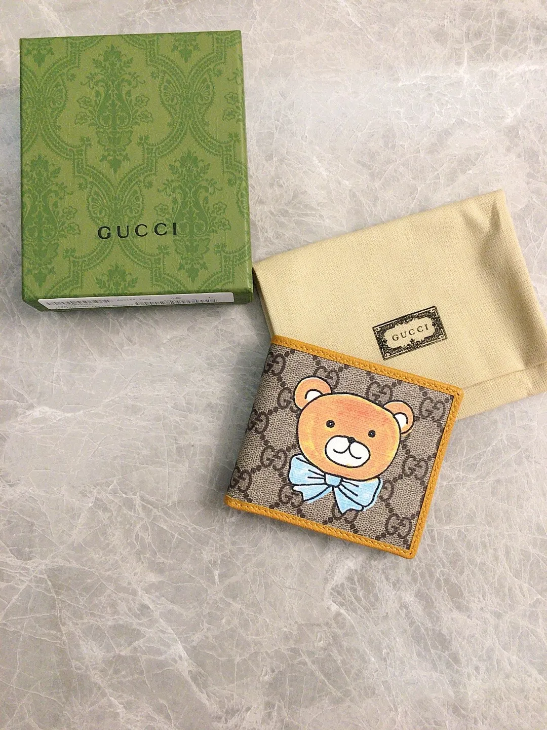 💰300 🇭🇺🇭🇺GUCCI KAI Kim Jong-in Joint Bear Series 🍃🍃 Short Wallet 🍃🍃 Model: 660159, Size: 11x9cm, 🍃🍃 Made of original leather!