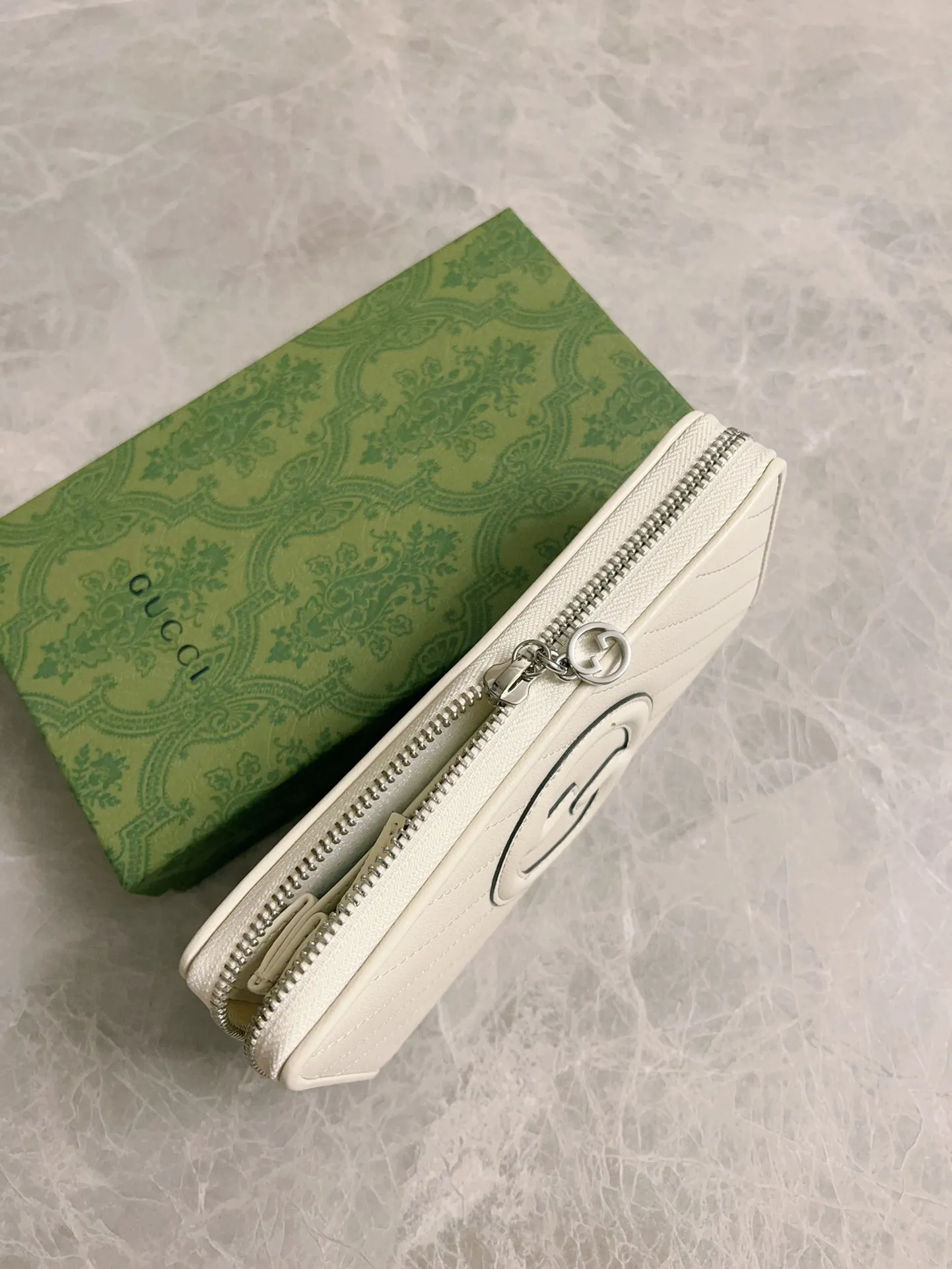 💰480🇭🇺🇭🇺Gucci Blondie series full zipper wallet Model: 760312 Size: 11 (length) x 19.5 (width) x 3cm (thickness) Color: white/original leather. Made in Italy