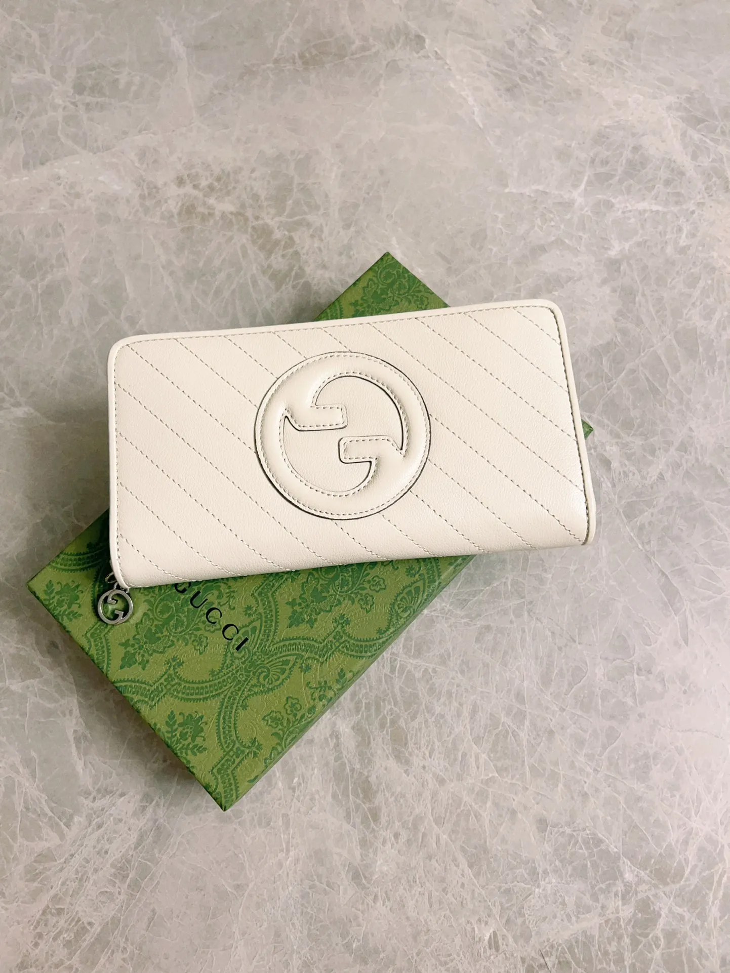 💰480🇭🇺🇭🇺Gucci Blondie series full zipper wallet Model: 760312 Size: 11 (length) x 19.5 (width) x 3cm (thickness) Color: white/original leather. Made in Italy