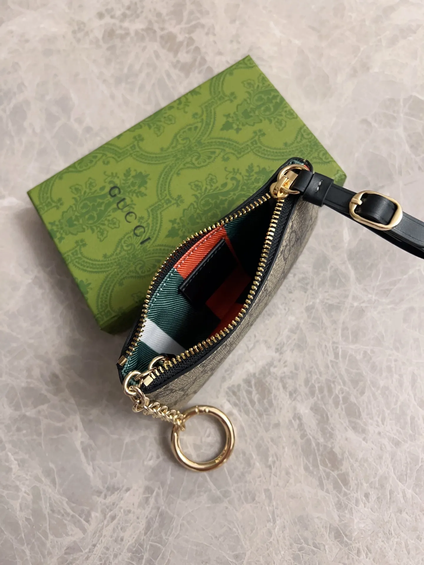 💰340🇮🇹🇮🇹Gucci’s latest GG Supreme premium PVC with original cowhide small wallet/key bag/lipstick bag🌾🌾Model: 819113, size: 12×7.5cm