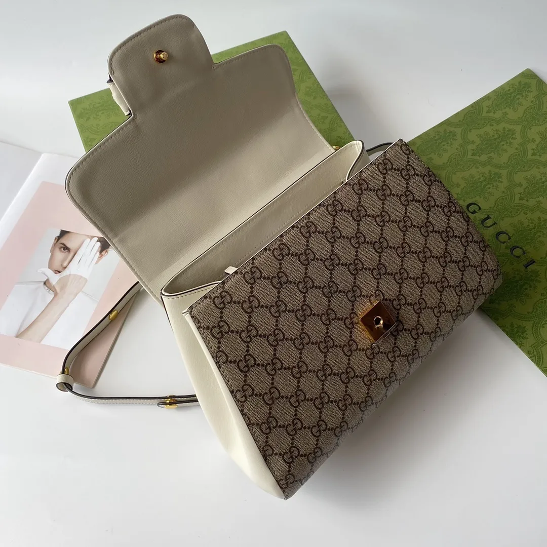 All categories Official website "Brand Women's Bags" Women's Bags 💙 GUCCI Fine imitation Gucci, high imitation Gucci bags, Gucci crossbody bags, 2022 official latest version Gucci crossbody bags, Gucci bag factory, recommended bags, size: 28.5-21-11.5CM