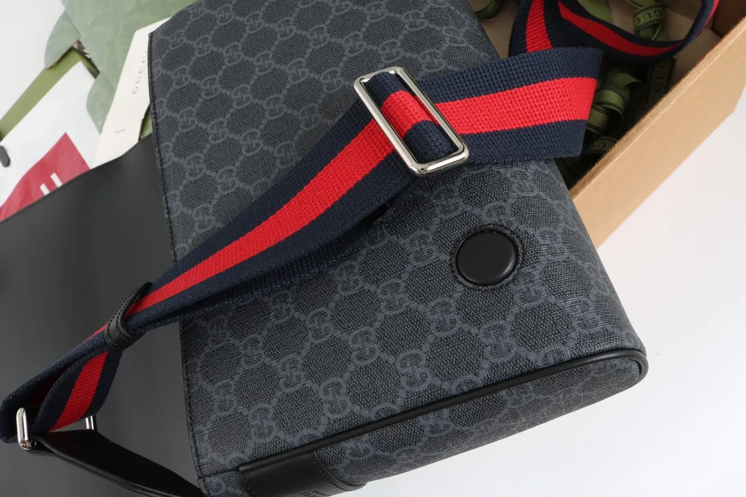 All categories Official website "Brand Women's Bags" Women's Bags 💙 GUCCI 2026 GUCCI new crossbody shoulder bag