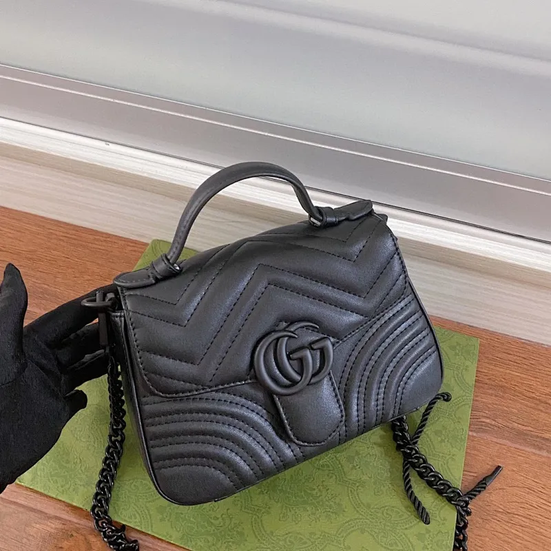 All categories Official website "Brand Women's Bags" Women's Bags 💙 GUCCI 2022 Official New Style Gucci Crossbody Bag Wholesale 58001900 High Quality Specifications: 21-15.5-8CM