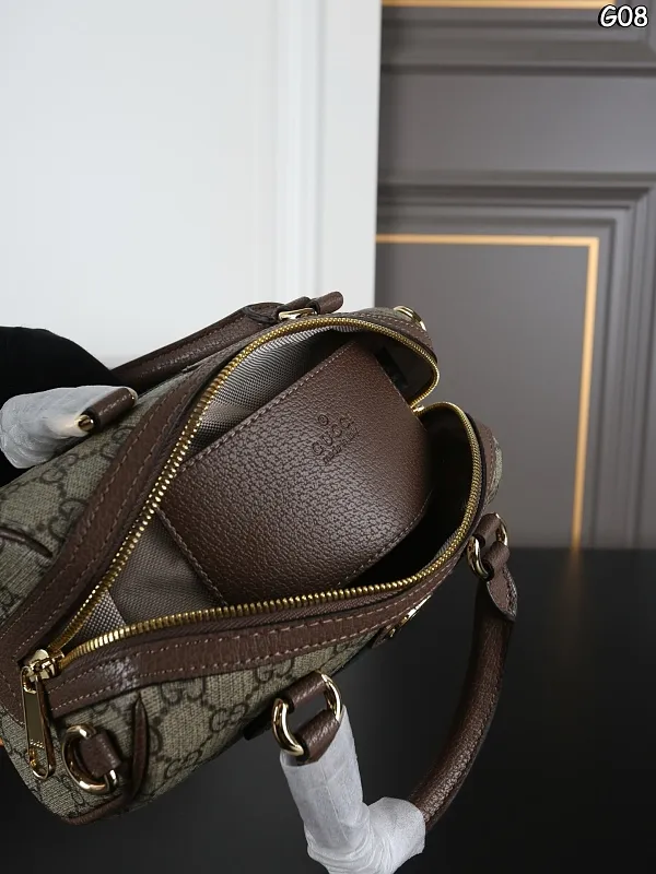 All Categories Official Website "Brand Women's Bags" Women's Bags 💙 GUCCI 2026 New GUCCI Crossbody Bag