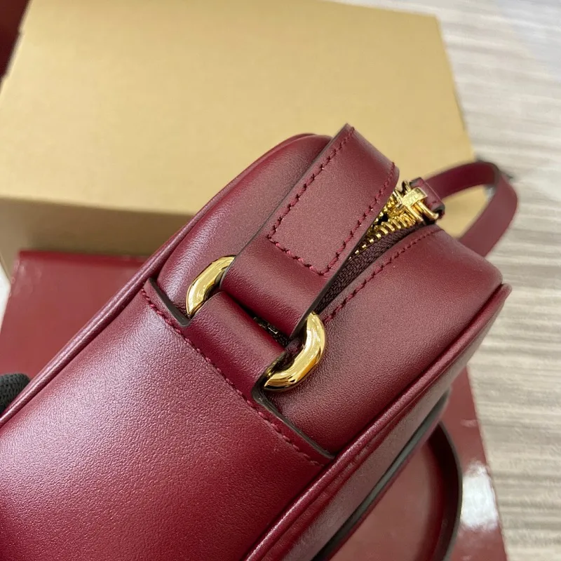 All Categories Official Website "Brand Women's Bags" Women's Bags 💙 GUCCI 2025 New GUCCI Crossbody Bag