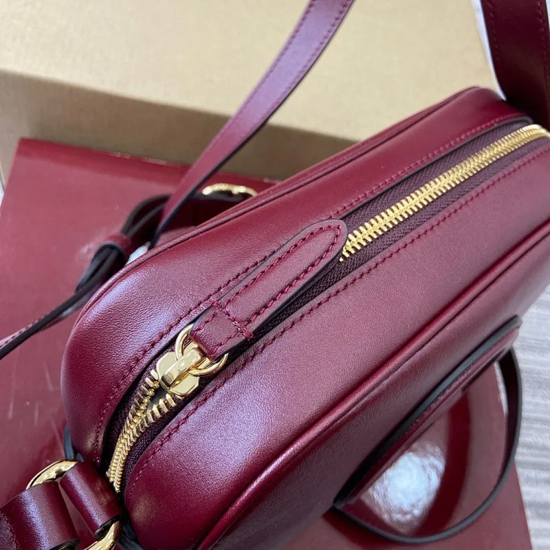 All Categories Official Website "Brand Women's Bags" Women's Bags 💙 GUCCI 2025 New GUCCI Crossbody Bag