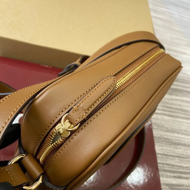 All Categories Official Website "Brand Women's Bags" Women's Bags 💙 GUCCI 2025 New GUCCI Crossbody Bag