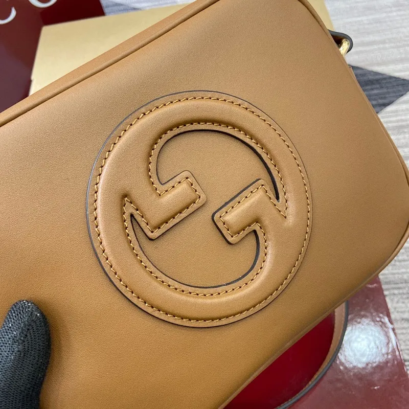 All Categories Official Website "Brand Women's Bags" Women's Bags 💙 GUCCI 2025 New GUCCI Crossbody Bag