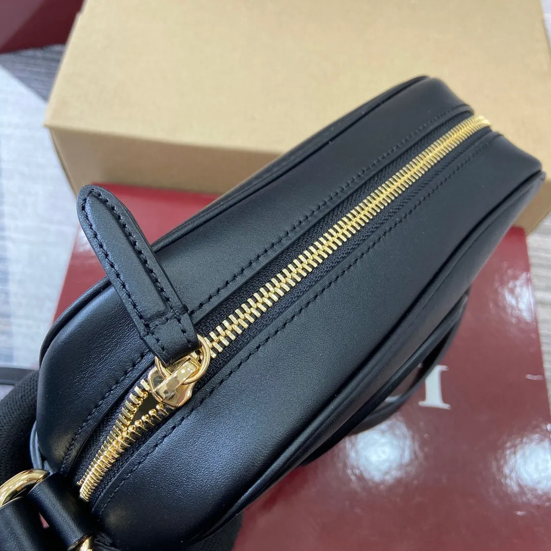 All Categories Official Website "Brand Women's Bags" Women's Bags 💙 GUCCI 2025 New GUCCI Crossbody Bag