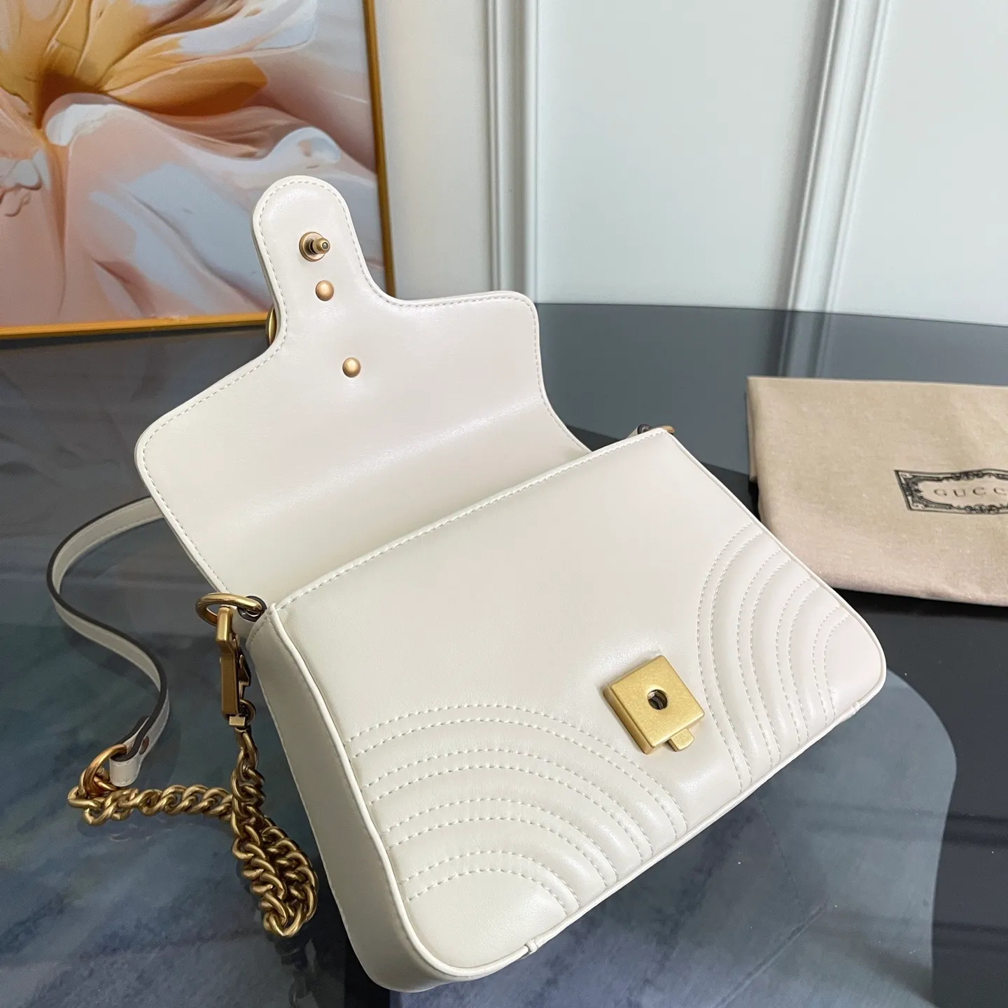 All Categories Official Website "Brand Women's Bags" Women's Bags 💙 GUCCI 2025 New GUCCI Crossbody Bag