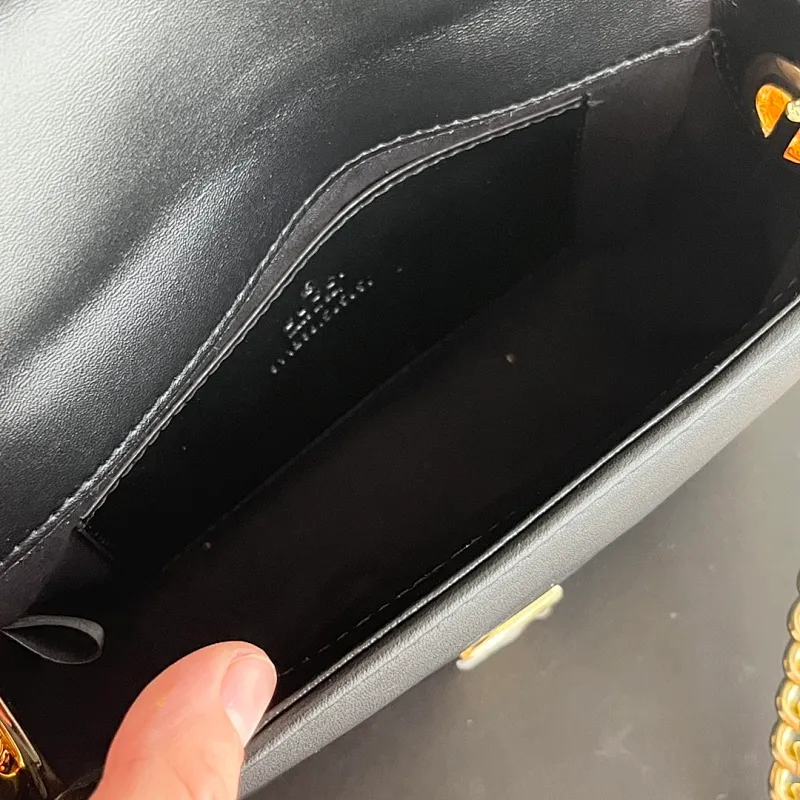 All Categories Official Website "Brand Women's Bags" Women's Bags 💙 GUCCI 2026 New GUCCI Crossbody Bag
