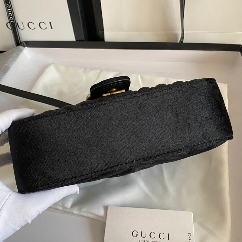 All categories Official website "Brand Women's Bags" Women's Bags 💙 GUCCI 2022 official new Gucci crossbody bag wholesale Original order quality 58002000 Size: 22-13-6Cm