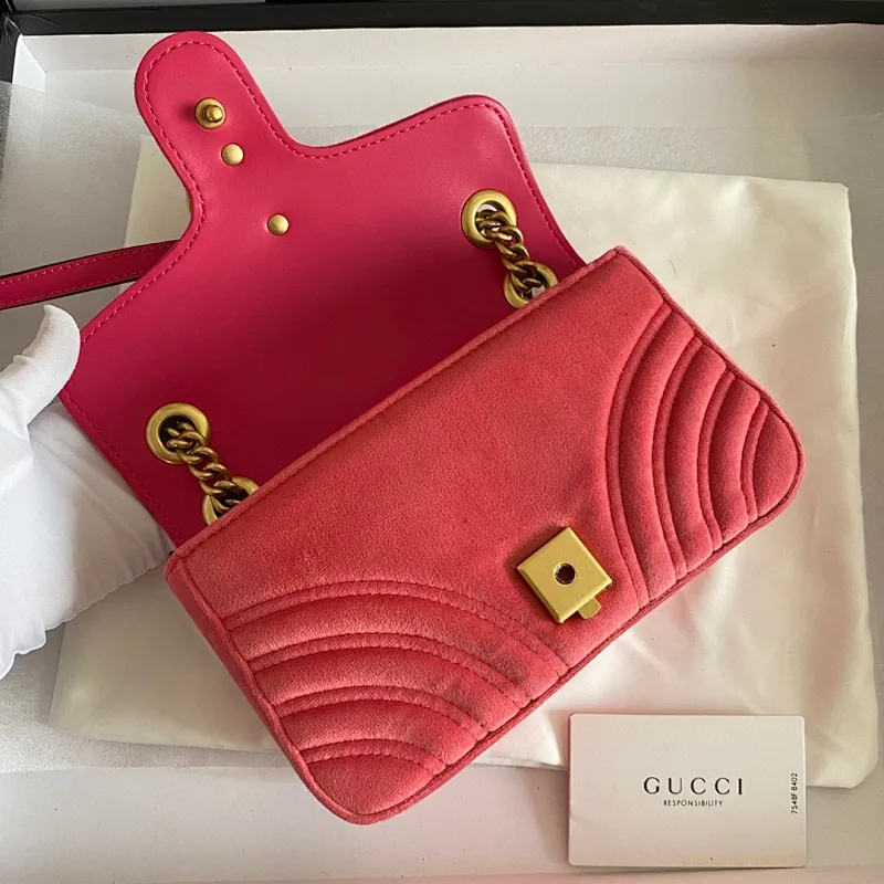 All categories Official website "Brand Women's Bags" Women's Bags 💙 GUCCI 2022 official new Gucci crossbody bag wholesale Original order quality 58002000 Size: 22-13-6Cm