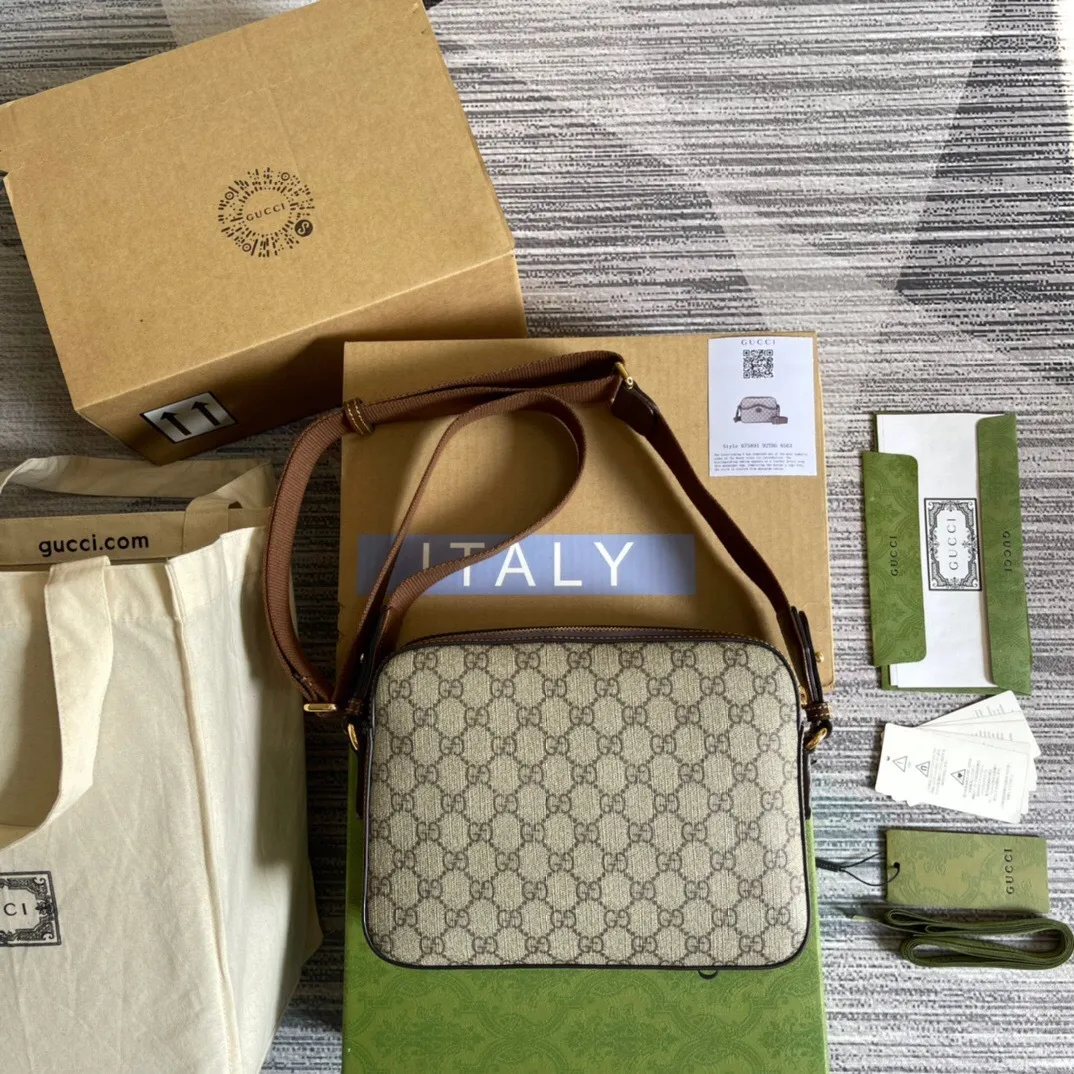 All Categories Official Website "Brand Women's Bags" Women's Bags 💙 GUCCI 2025 New GUCCI Crossbody Bag