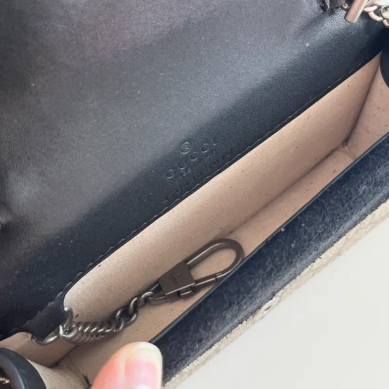 All categories Official website "Brand Women's Bags" Women's Bags 💙 GUCCI 2024 latest GUCCI crossbody bag