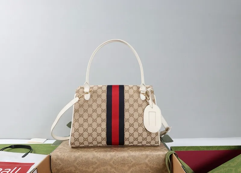 All Categories Official Website "Brand Women's Bags" Women's Bags 💙 GUCCI GUCCI 2026 New Classic GG Pattern Crossbody Bag