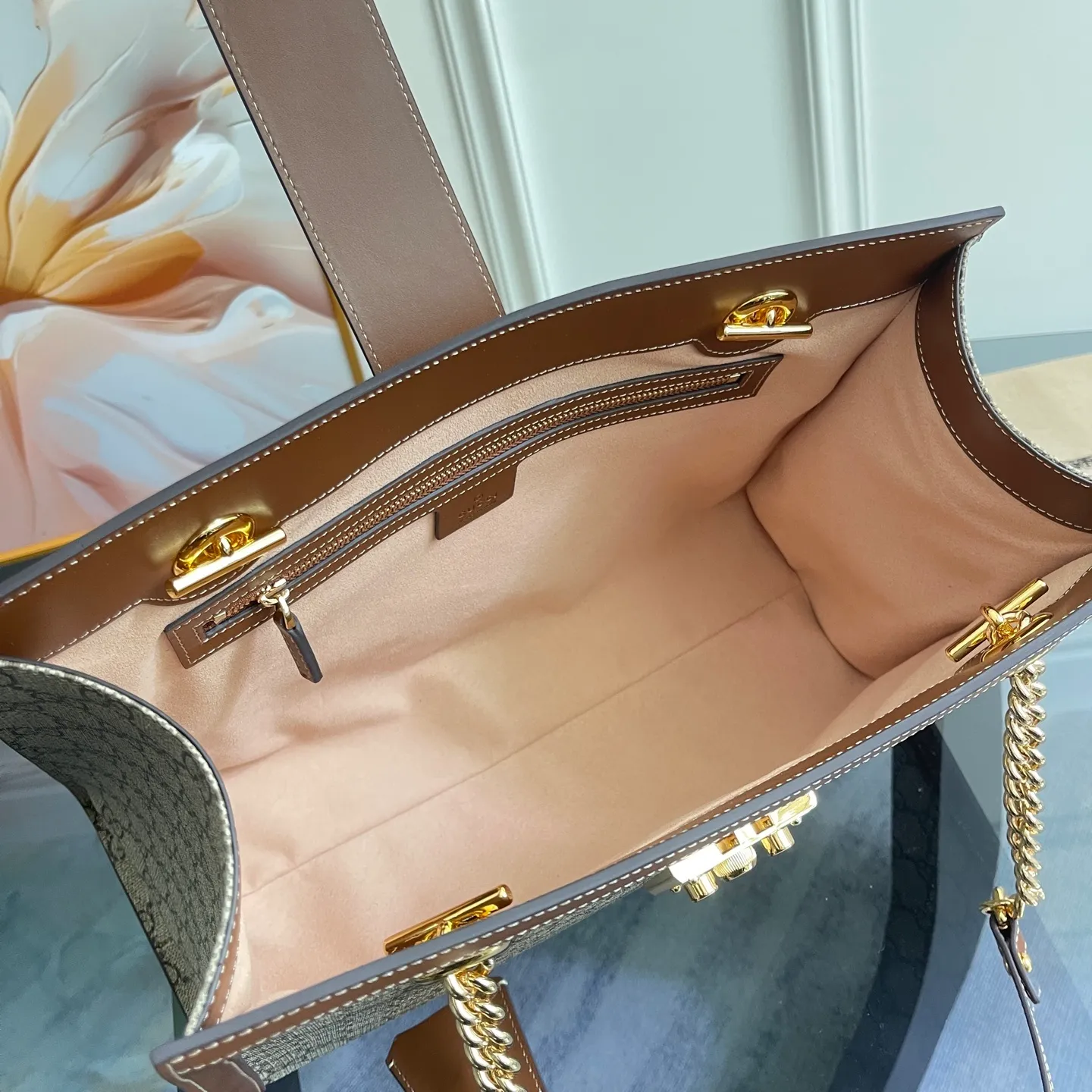 All Categories Official Website "Brand Women's Bags" Women's Bags 💙 GUCCI 2025 New GUCCI Crossbody Bag