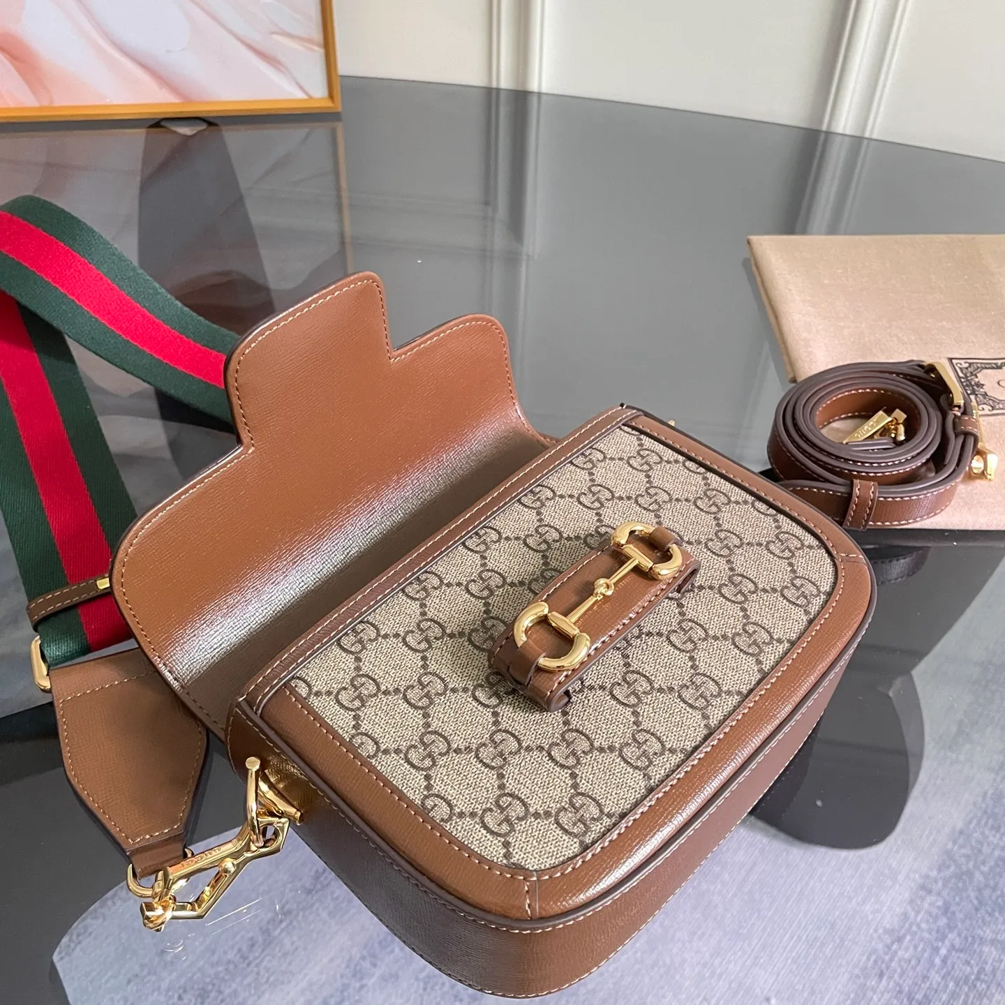 All Categories Official Website "Brand Women's Bags" Women's Bags 💙 GUCCI 2025 New GUCCI Crossbody Bag