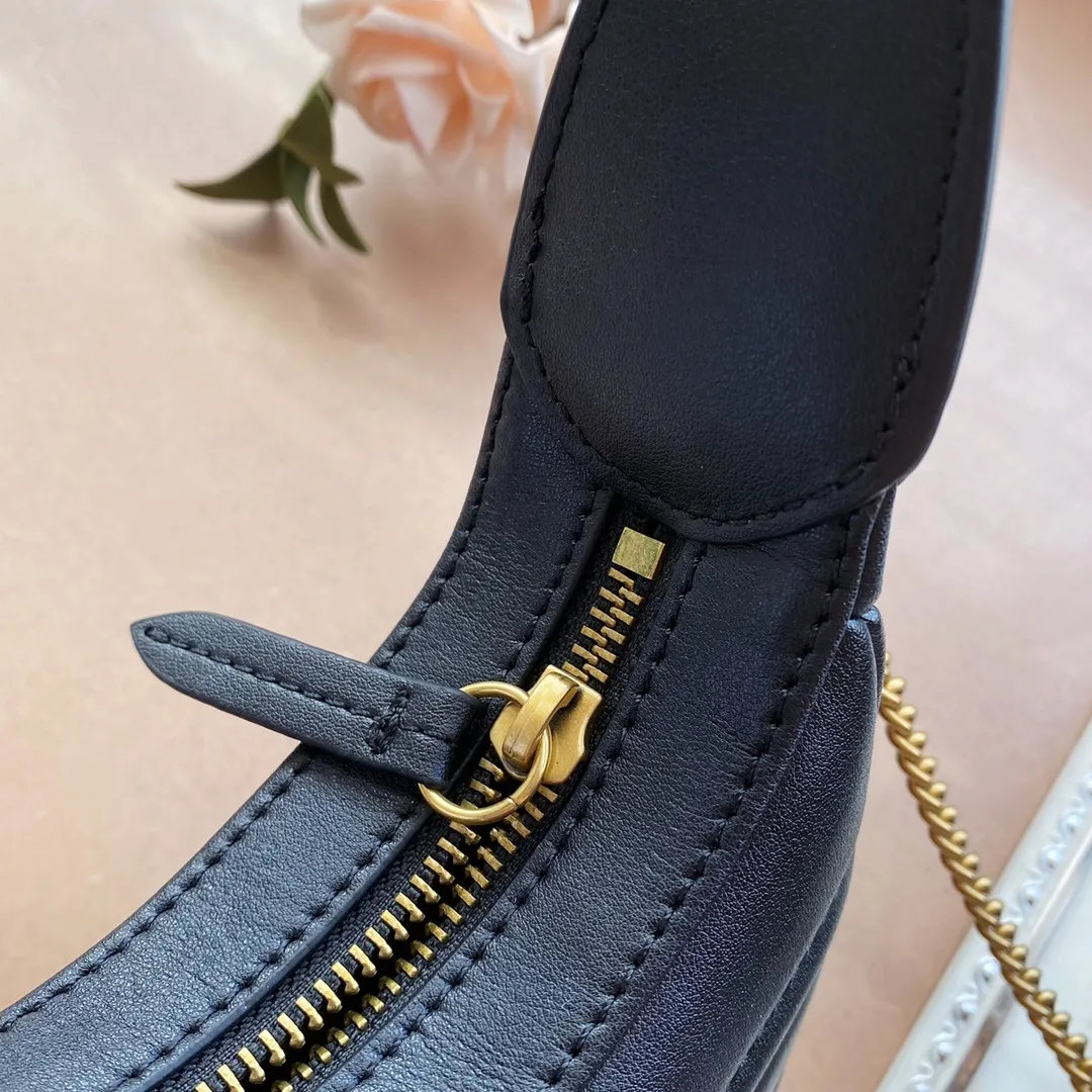 All Categories Official Website "Brand Women's Bags" Women's Bags 💙 GUCCI 2022 Official New Gucci Underarm Bag Wholesale 58001900 High Quality Specifications: 21-11-5CM
