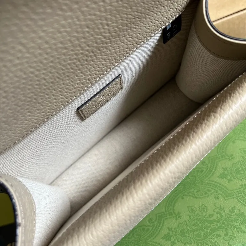 All Categories Official Website "Brand Women's Bags" Women's Bags 💙 GUCCI 2025 New GUCCI Crossbody Bag