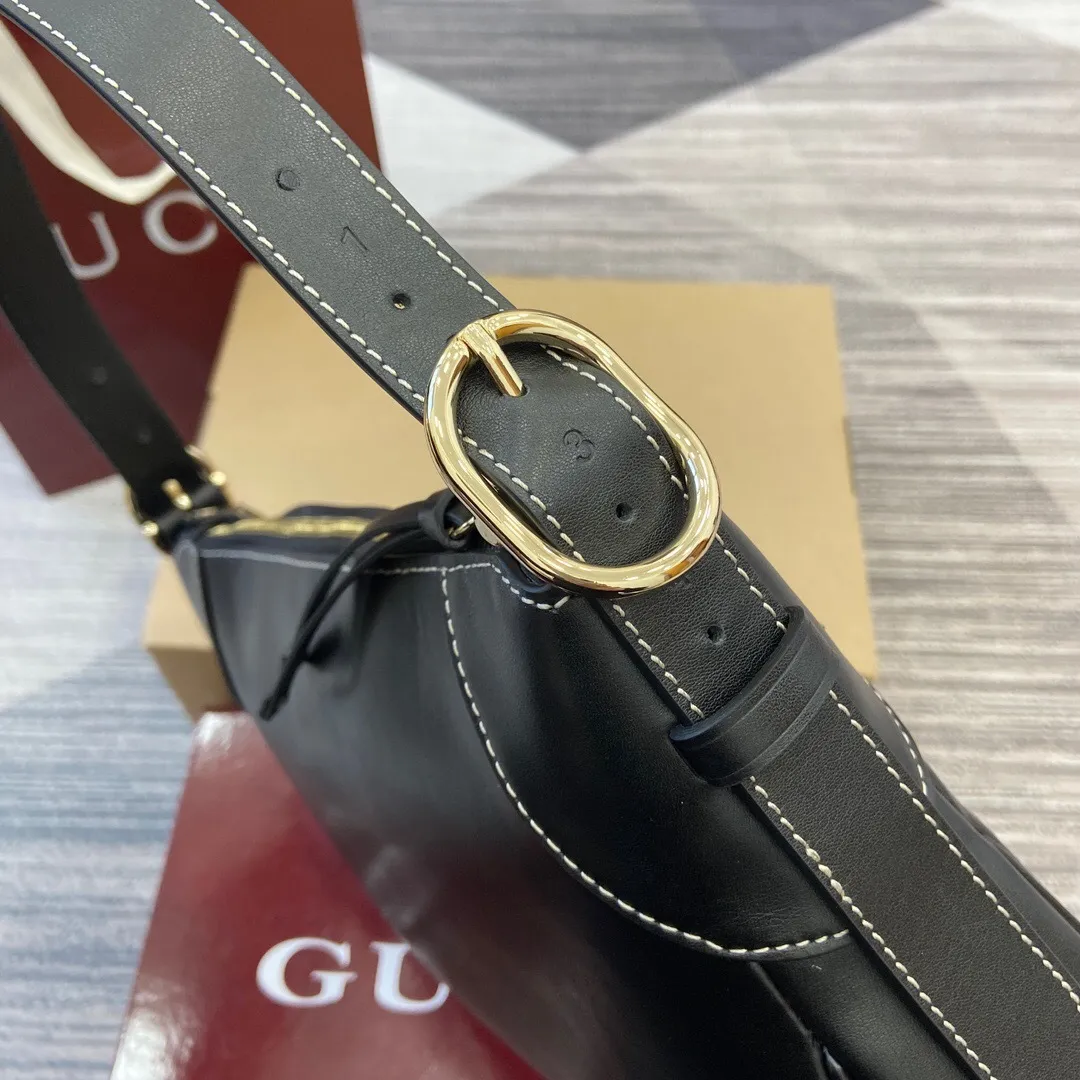 All categories Official website "Brand Women's Bags" Women's Bags 💙 GUCCI 2025 new GUCCI armpit bag