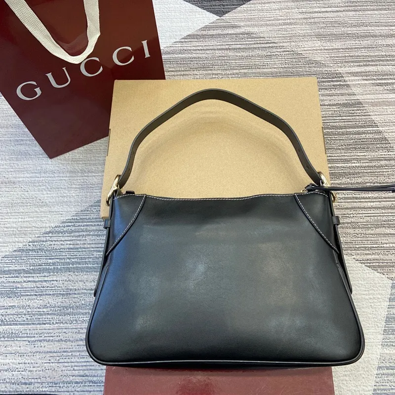 All categories Official website "Brand Women's Bags" Women's Bags 💙 GUCCI 2025 new GUCCI armpit bag