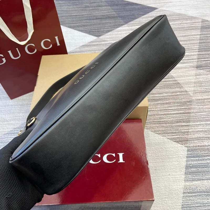 All categories Official website "Brand Women's Bags" Women's Bags 💙 GUCCI 2025 new GUCCI armpit bag