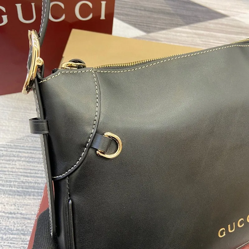 All categories Official website "Brand Women's Bags" Women's Bags 💙 GUCCI 2025 new GUCCI armpit bag