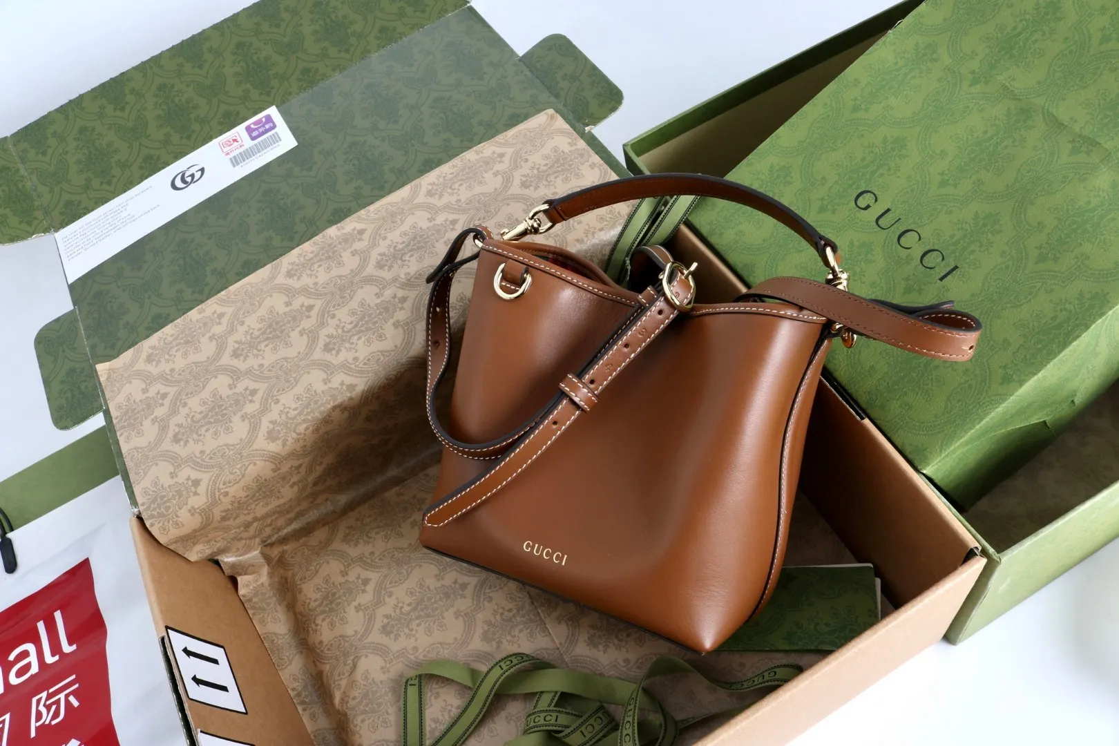 All categories Official website "Brand Women's Bags" Women's Bags 💙 GUCCI 2026 GUCCI new crossbody shoulder bag