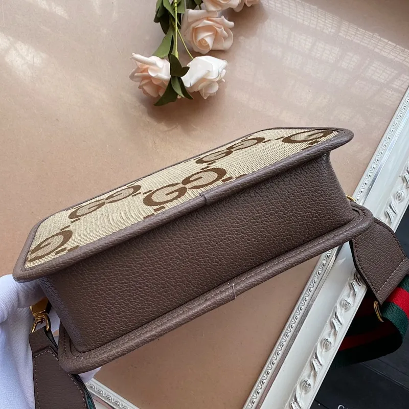 All categories Official website "Brand Women's Bags" Women's Bags 💙 GUCCI 2022 Official New Gucci Crossbody Bag Wholesale 58001800 High Quality Specifications: 22.5-14-7CM