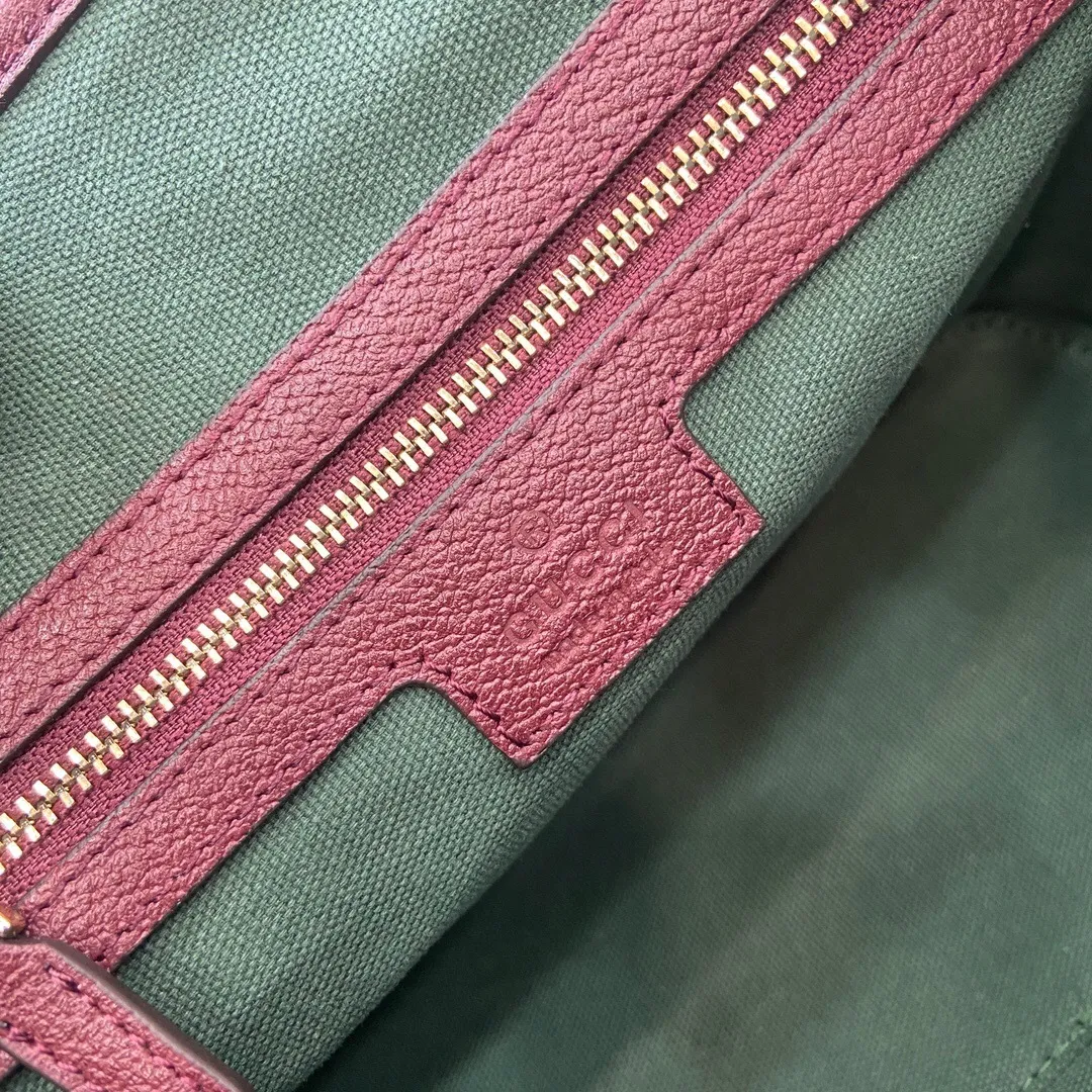 All Categories Official Website "Brand Women's Bags" Women's Bags 💙 GUCCI 2025 New GUCCI Crossbody Bag