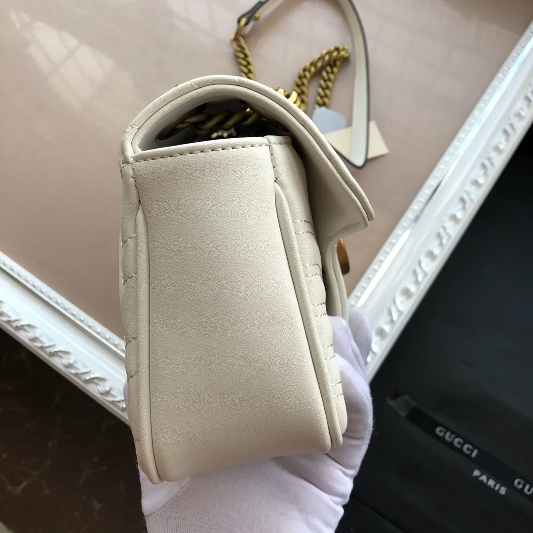 All categories Official website "Brand Women's Bags" Women's Bags 💙 GUCCI Fine imitation Gucci, high imitation Gucci bags, Gucci crossbody bags, 2022 official latest version Gucci crossbody bags, Gucci bag factory, recommended bags, size: 26-15-7CM