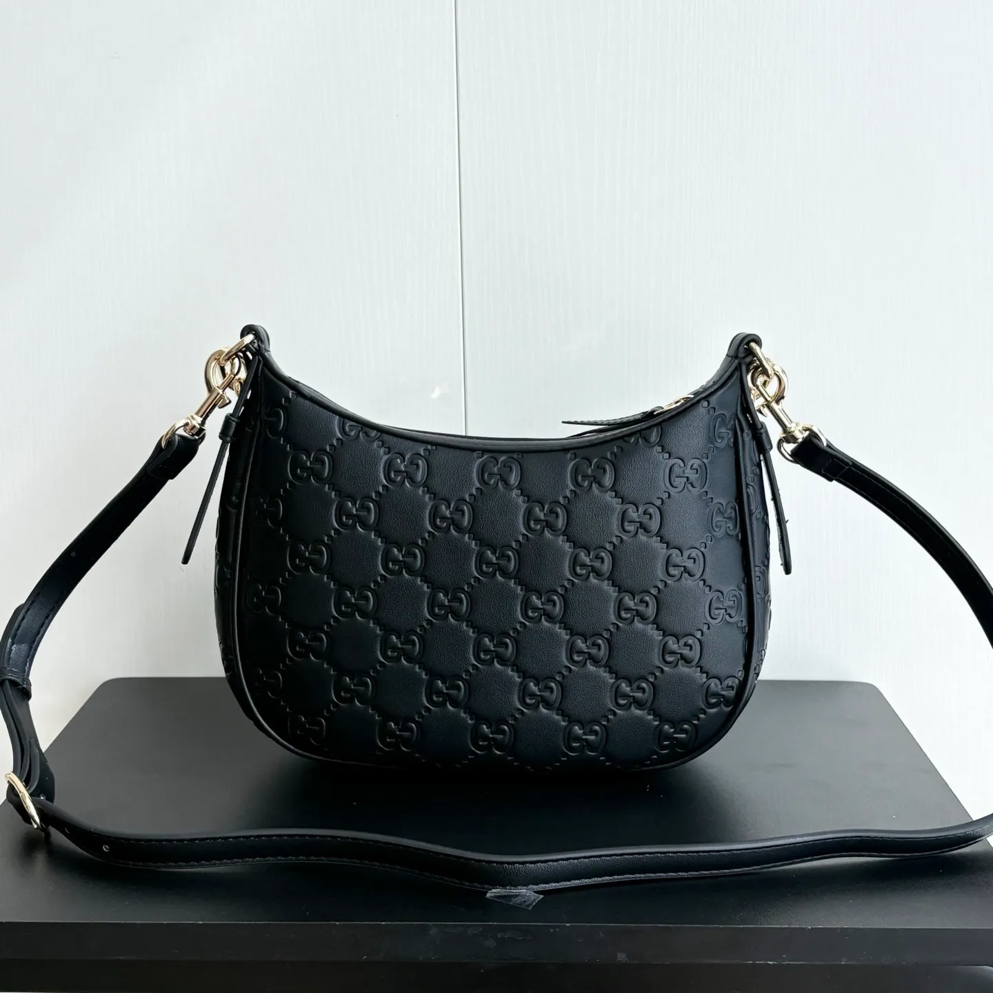 All Categories Official Website "Brand Women's Bags" Women's Bags 💙 GUCCI 2026 New GUCCI Crossbody Bag